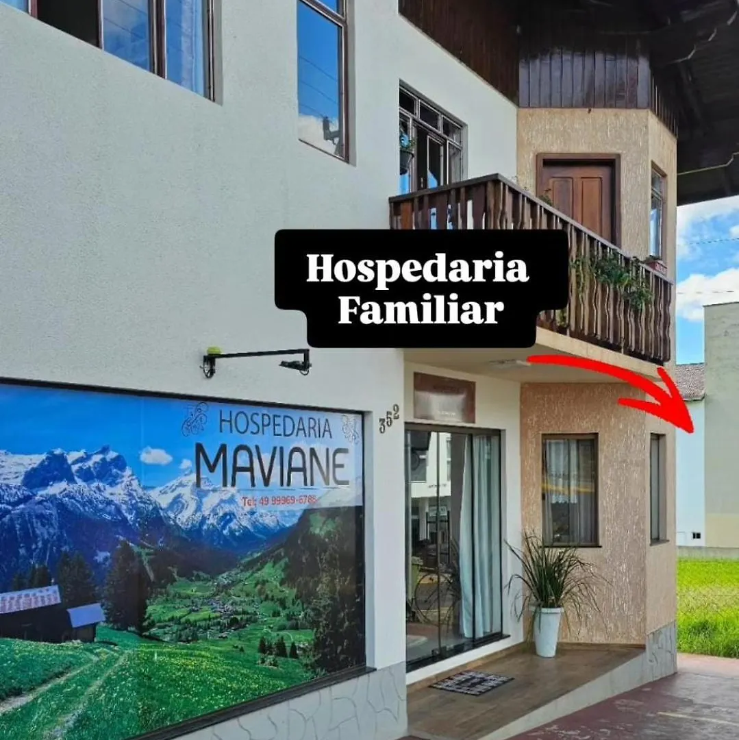 Hospedaria Familiar Treze Tílias